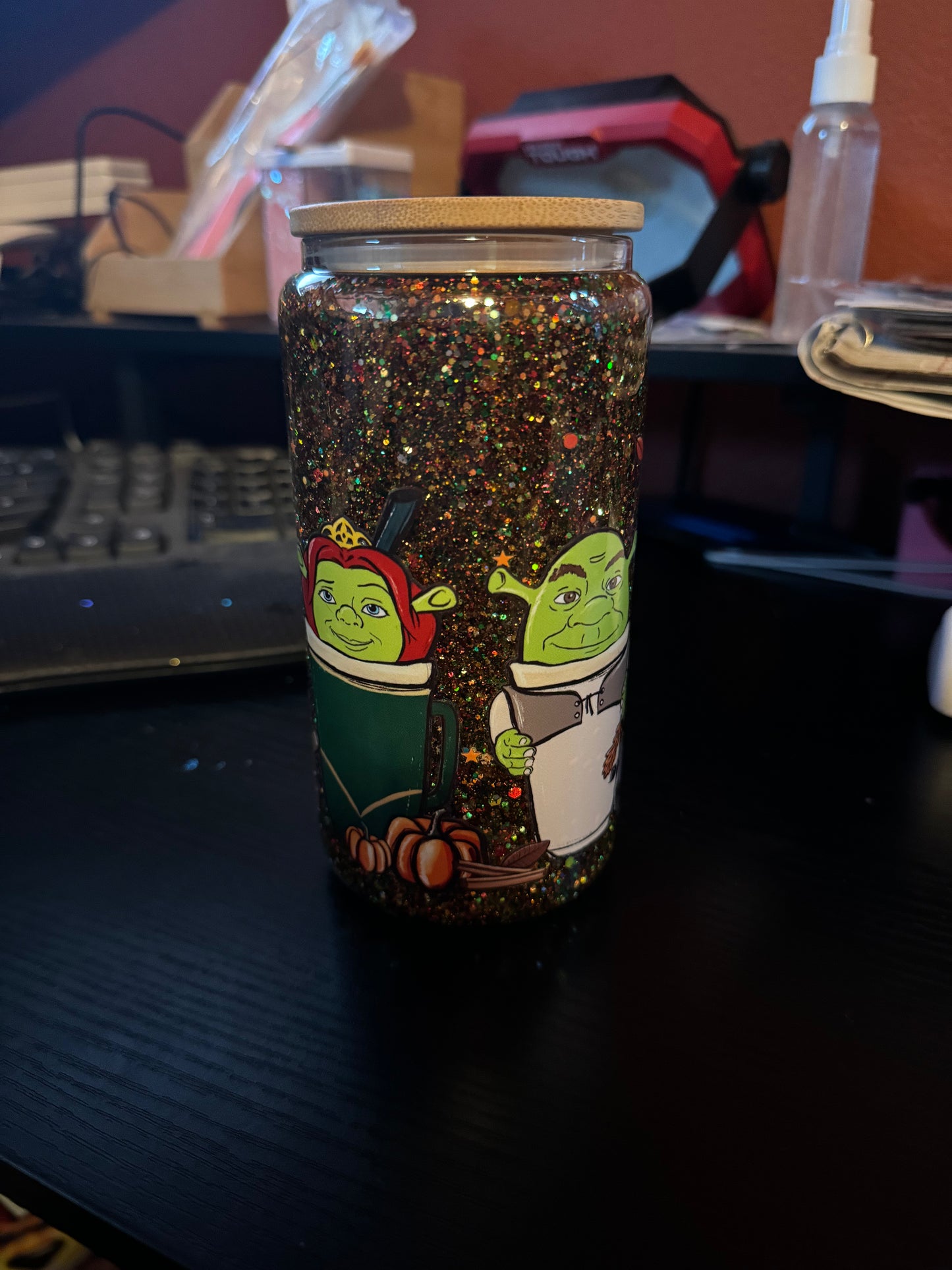 Premade Shrek glitter cup